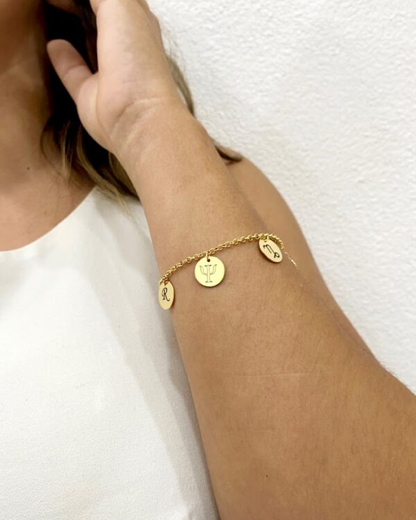 85DD1701-D4B1-4421-A197-7811E6817D6B Pulseira Adulta, Personalizada com Pingentes Redondos, Banhado a Ouro