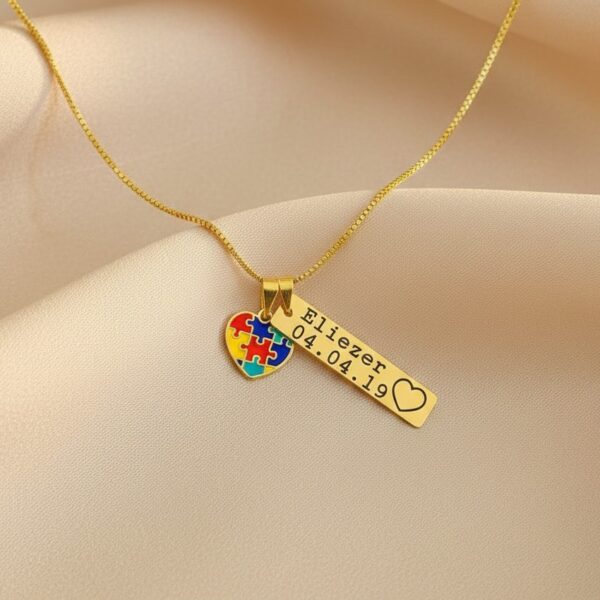 Colar Autismo, Coração + Plaquinha Personalizado com Nome, Banhado