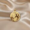 FOTOGRAVACAO -0025 Pingente Redondo 2,5cm, Personalizado com Foto, Gravação a Laser, Banhado a Ouro