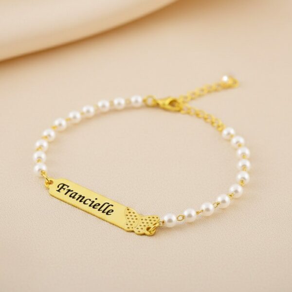 Pulseira Infantil de Pérola, Borboleta com Nome, Banhado
