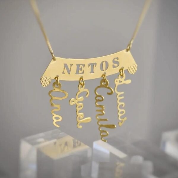 Colar Canga Netos, com Nomes Pendur...