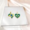 Pingentee Bandeira do Brasil, Com Resina Banhado a Ouro 18K