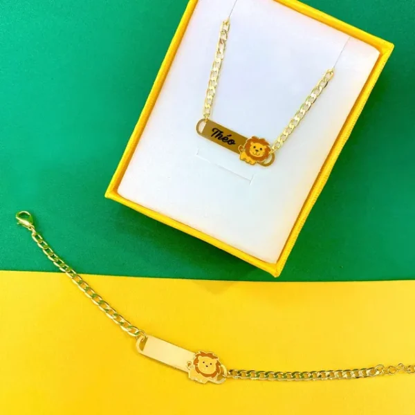 Pulseira Infantil, Leãozinho com Resina, Banhado a Ouro