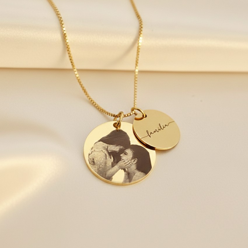 Colar Redondo Duplo, Personalizado com Nome e Foto, Banhado a ouro - Imagem 2