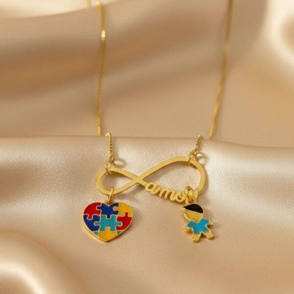 Colar Infinito Amor com Coração A...