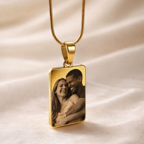 Colar Retangular, 2,5cm com Gravaç...