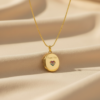 Colar Relicário Oval Família, Banhado a Ouro 18k