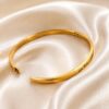 Whats-App-Image-2026-08-26-at-15-50-16.jpg Bracelete Feminino, Personalizado, em Aço Inox Dourado